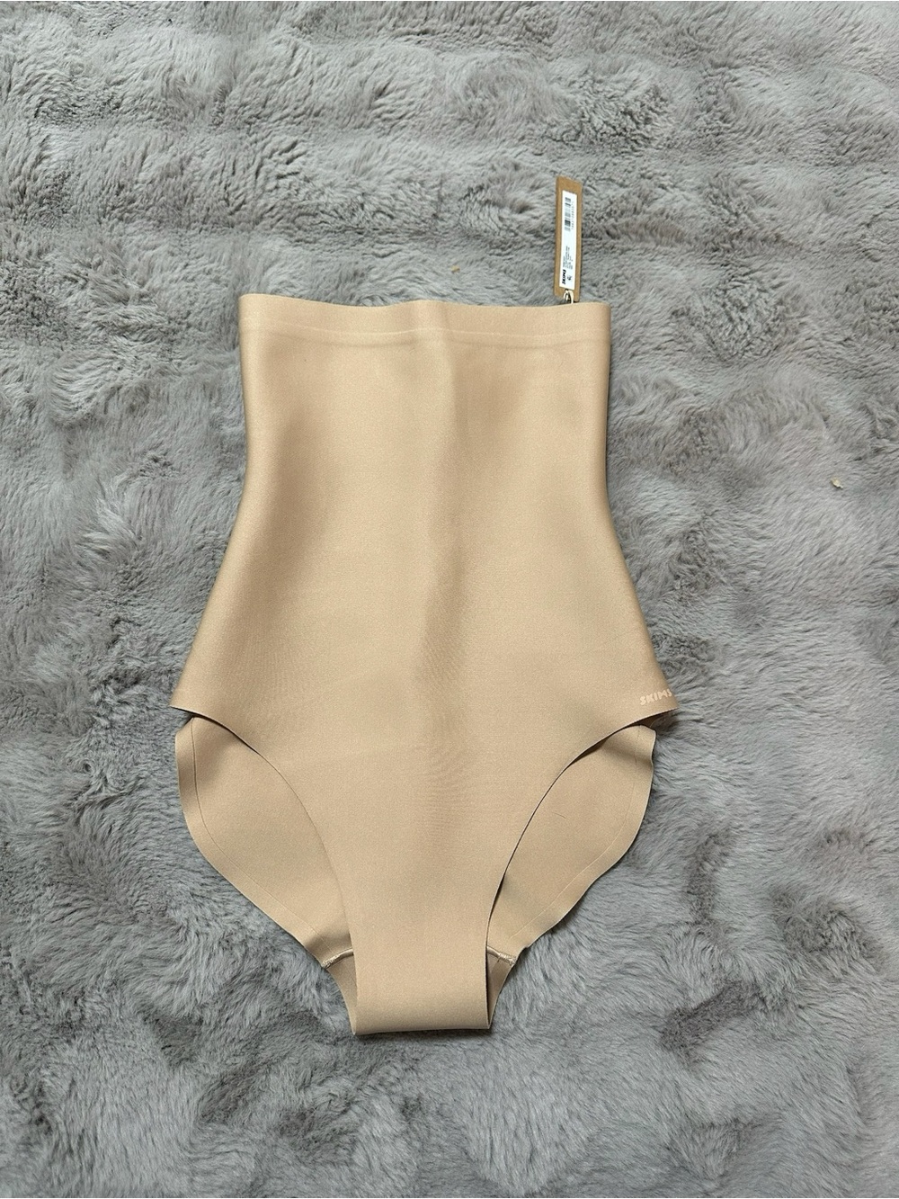 NWT SKIMS BODY HIGH-WAISTED BRIEF Sz M Clay - Picture 3 of 4